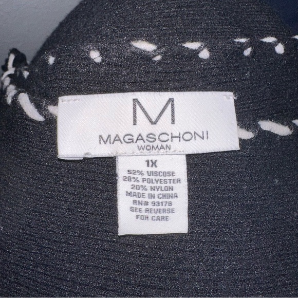 Womens Magaschoni Sweater Black color with White Trim Size 1X - Picture 2 of 9